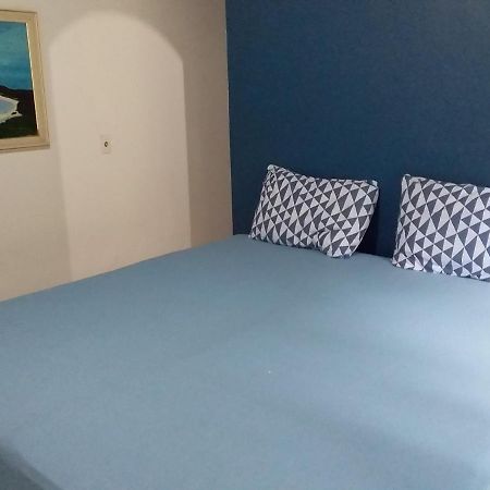 Suites próximo ao rio Jaguareguava em Bertioga Exterior foto
