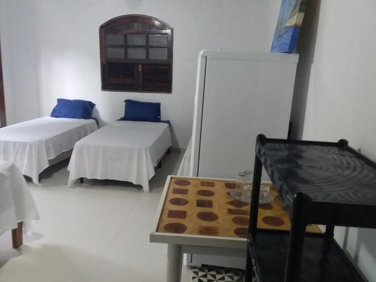 Suites próximo ao rio Jaguareguava em Bertioga Exterior foto