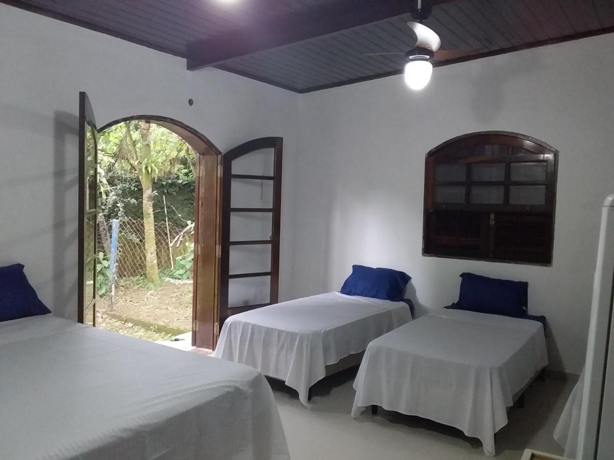 Suites próximo ao rio Jaguareguava em Bertioga Exterior foto